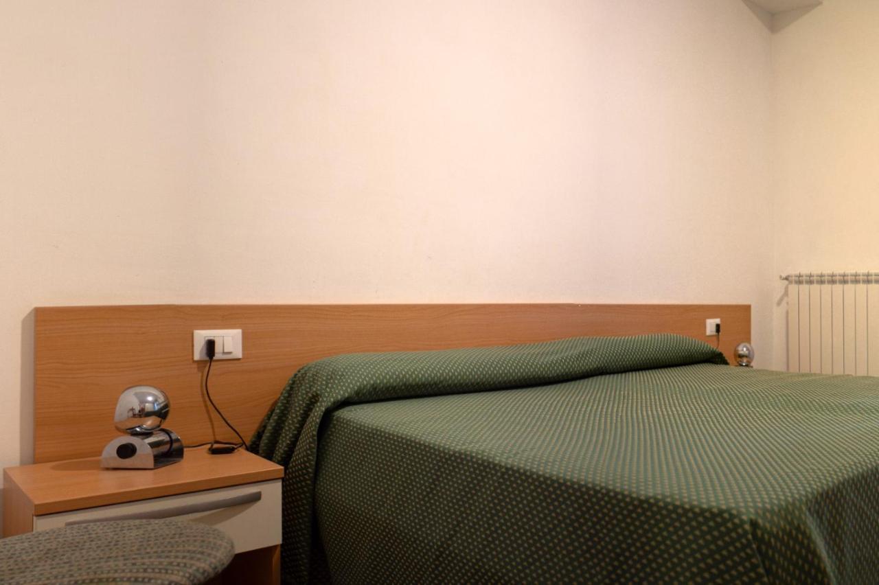 Appartamenti Caprice Diano Marina Esterno foto